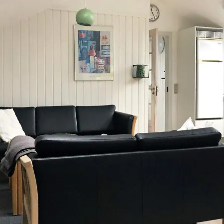 One-bedroom Holiday In بيت للعطل *